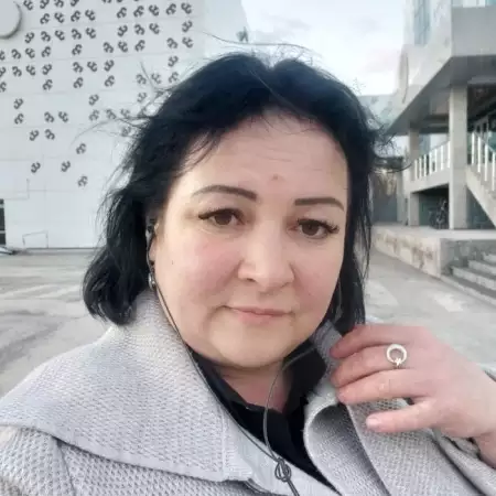Mariyam, 49Қазақстан 