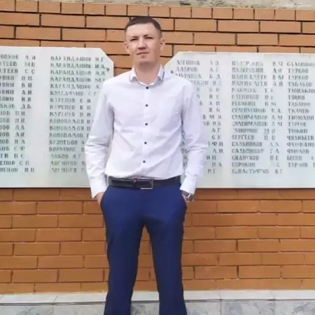Mansur, 42Ресей