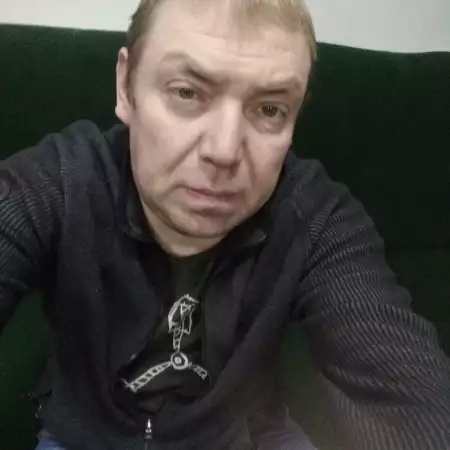 Damir, 43Ресей