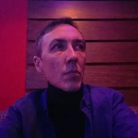 Ilyas, 47Ресей 