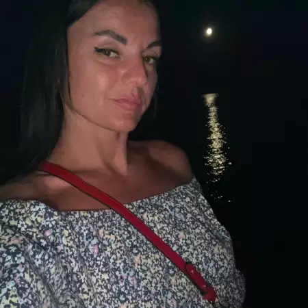 Zulfiya, 41Ресей 