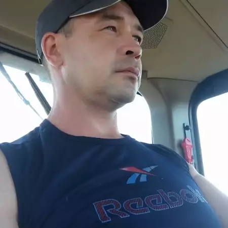 Taһir, 40Ресей 