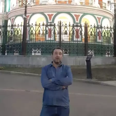 Kamil, 51Ресей 