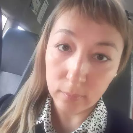 Elya, 43Ресей 