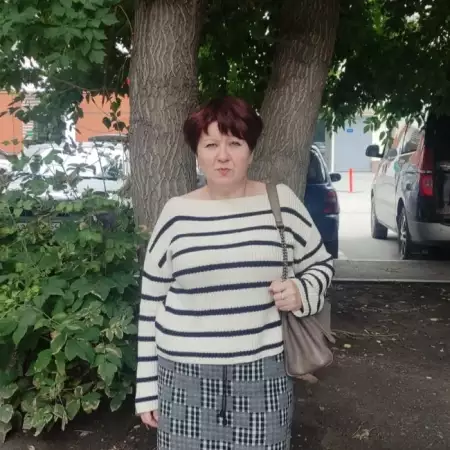 Zulfiya, 54Ресей 