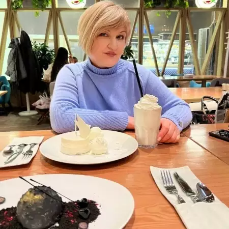 Nazira, 62Ресей 