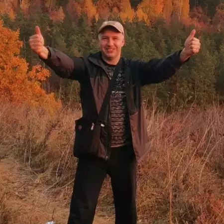 Ramil, 46Ресей 