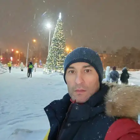 Rustam, 45Ресей 