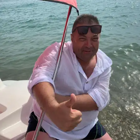 Ramil, 53Ресей 