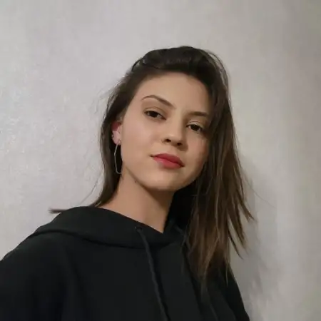 Indira, 21Ресей 