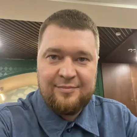 Marat, 40Ресей
