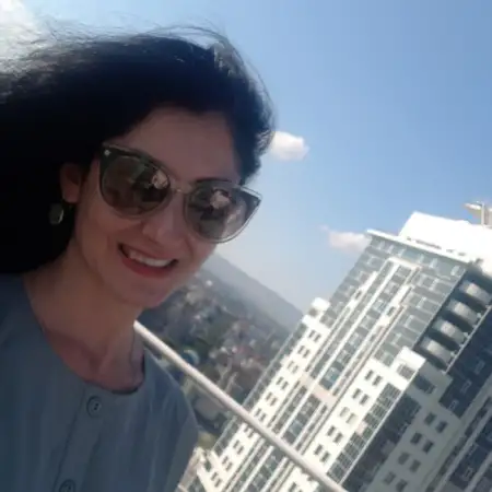 EliYa, 42Ресей 