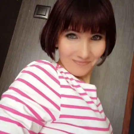 Dilya, 45Ресей 