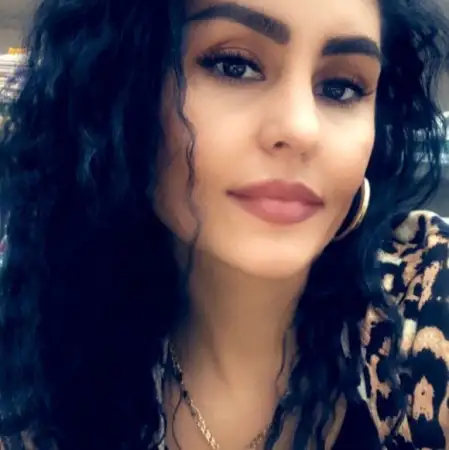 Aygul, 40Ресей 