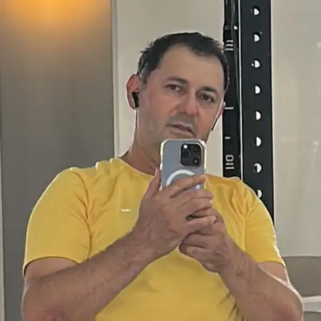 Ildar, 46Ресей 