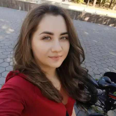 Liliya, 41Ресей 