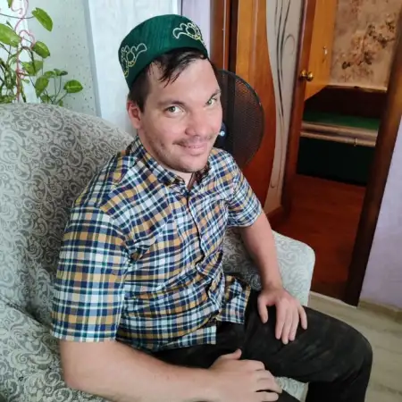 Ayrat, 32Ресей 