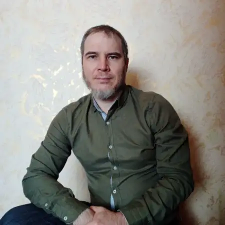 Ilnur, 45Ресей 