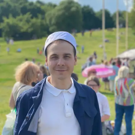 Marat, 30Ресей 