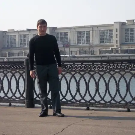 Eldar, 44Ресей