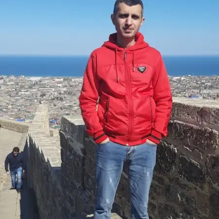 Rovshan, 45Ресей 