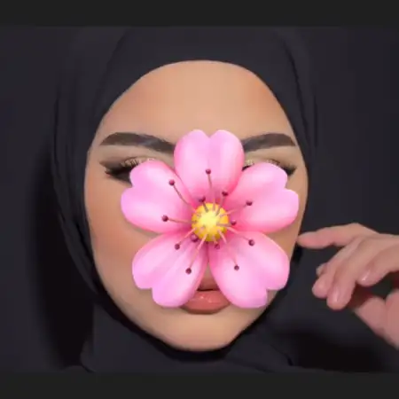 Aisha, 30Әзербайжан
