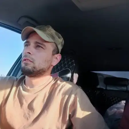 Muhamad, 30Ресей 