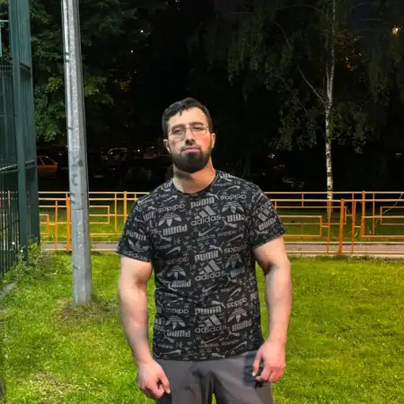 Vasif, 32Ресей 