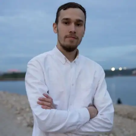 Amir, 30Ресей 