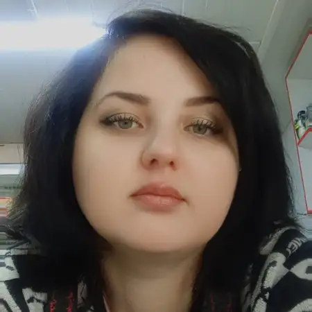 Alfiya, 44Ресей 