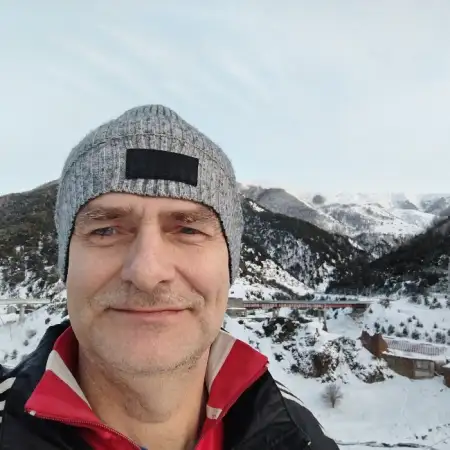 Nikolay, 58Ресей