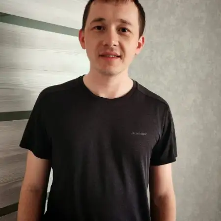 Ildar, 32Ресей