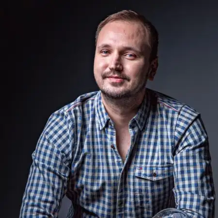 Shamil, 37Ресей