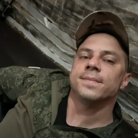 Georgiy, 32Ресей