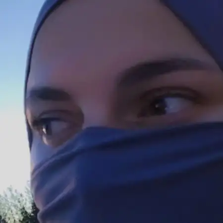 Zulfiya, 35Ресей 