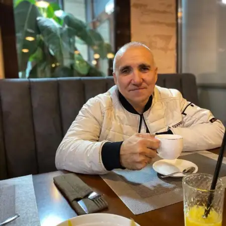 Irek, 52Ресей 