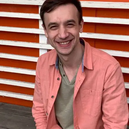 Emil, 33Ресей