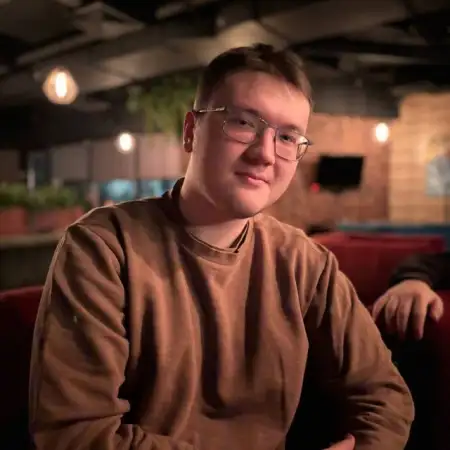 Roman, 22Ресей