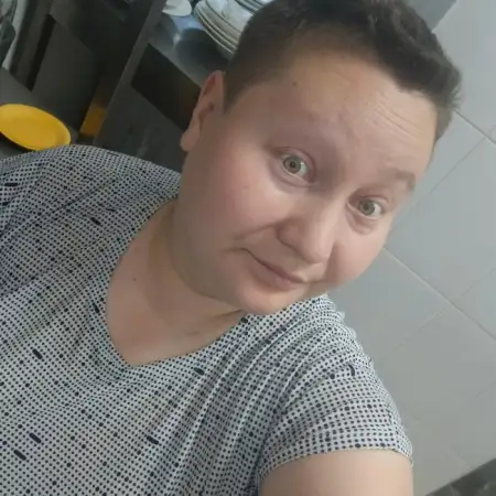 Gulmira, 34Ресей 