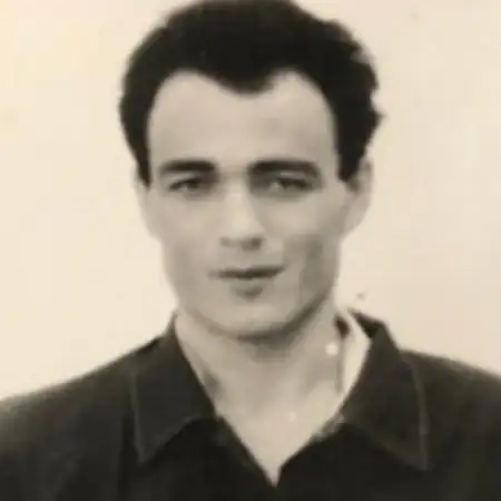 Zubair, 58Ресей 