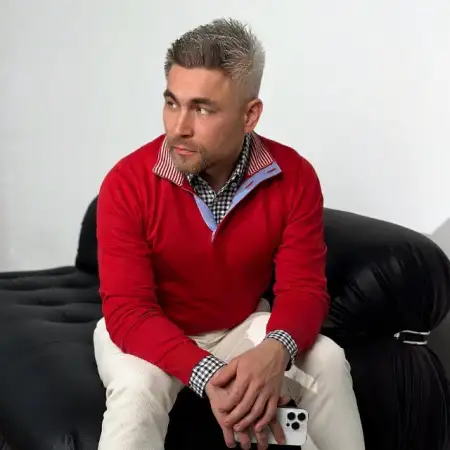 Adel, 30Ресей 