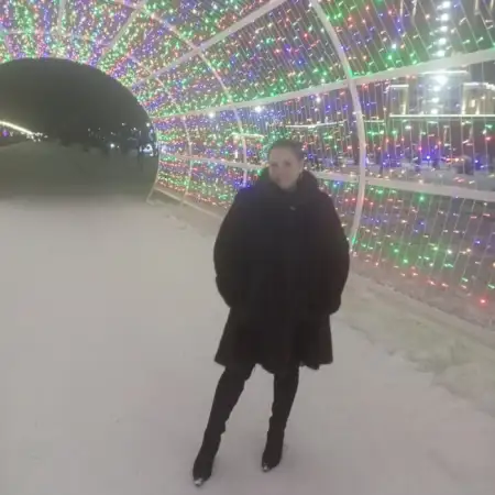 Elvira, 40Ресей 