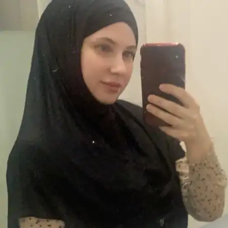 Tany, 28Ресей 