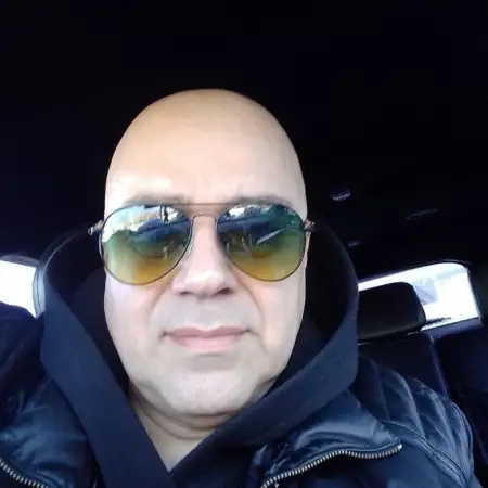 Robert, 54Ресей