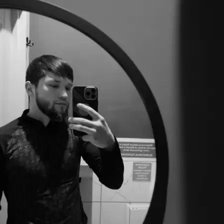 Ali, 24Ресей