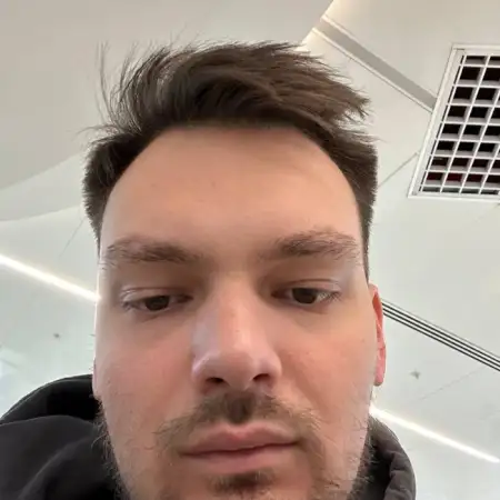 Ildar, 25Ресей
