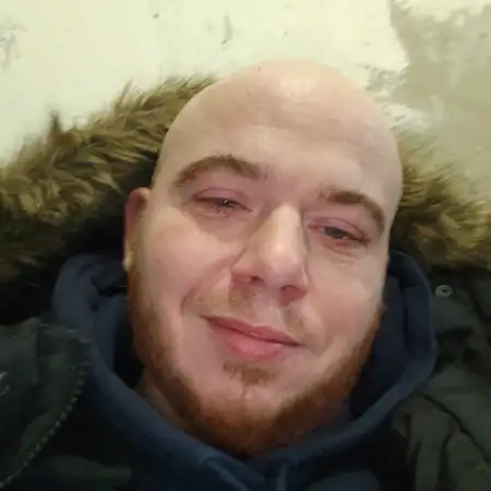 Viktor, 32Ресей 