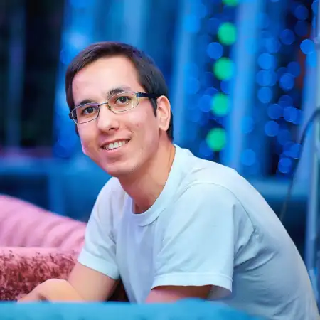 Zobir, 28Ресей 