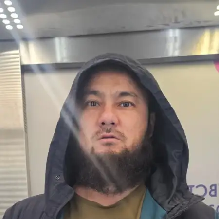 Zakarya, 36Ресей 
