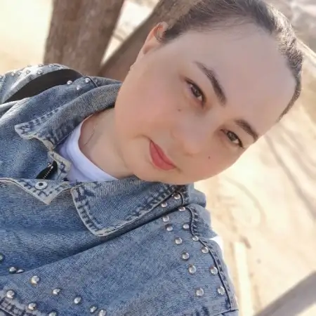 Guzeliya, 36Ресей 